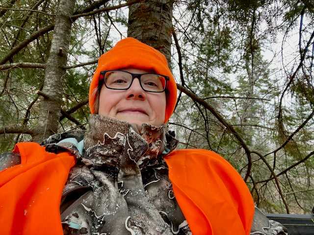 Customer Carrie wearing her DSG True Timber Strata Kylie Jacket while Hunting