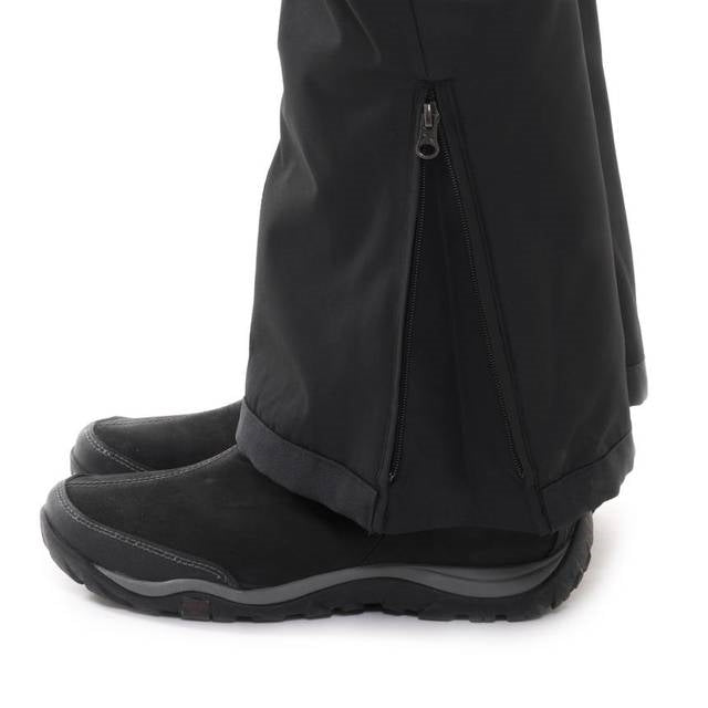 Close up of pants zipper of Arctix black snow bibs