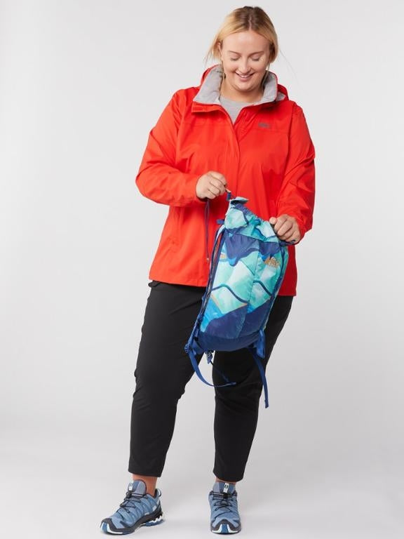 Woman wearing Mountain Hardwear Plus Size Pants - Dynama/2 Ankle in black