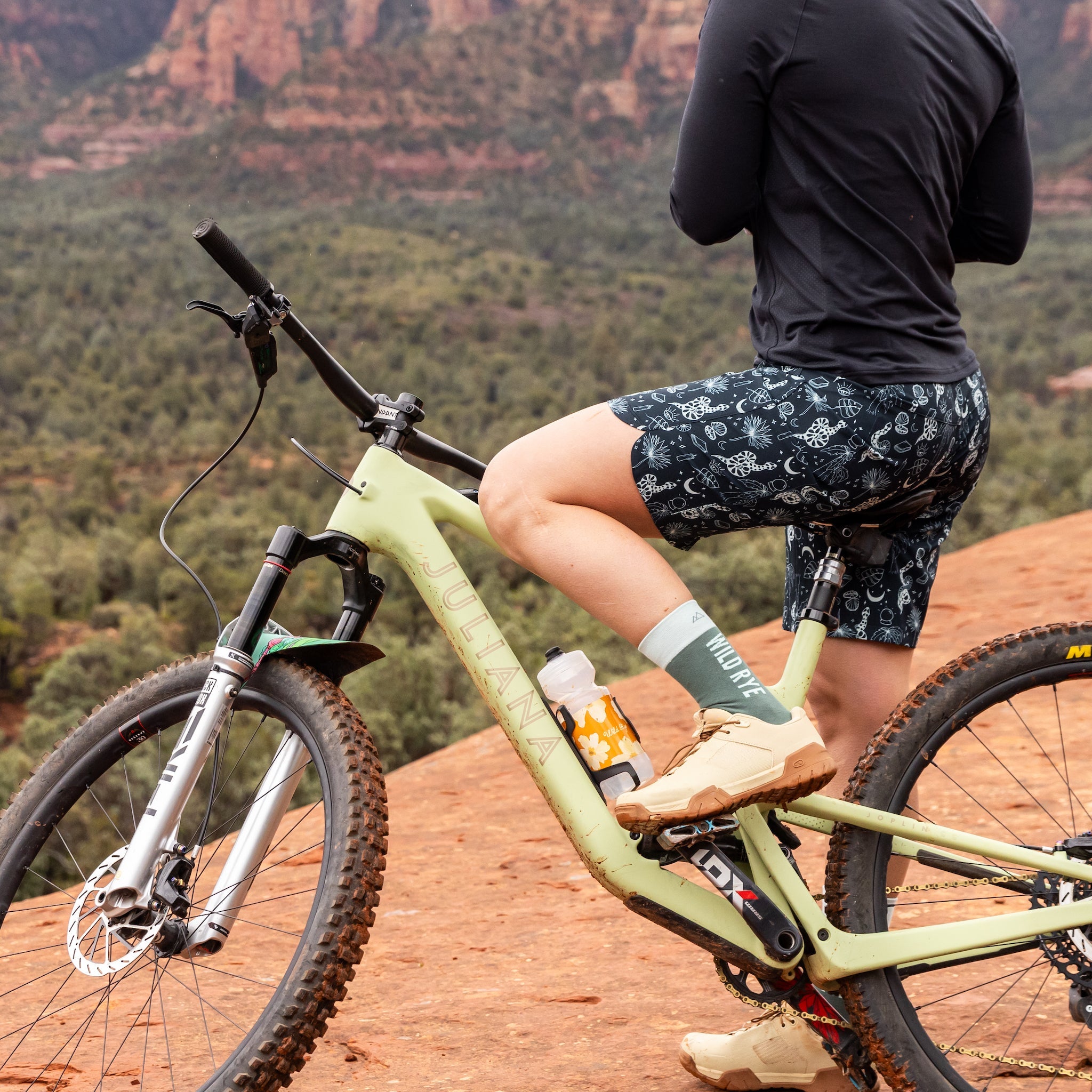 Riley Lightweight Bike Short | Past Season