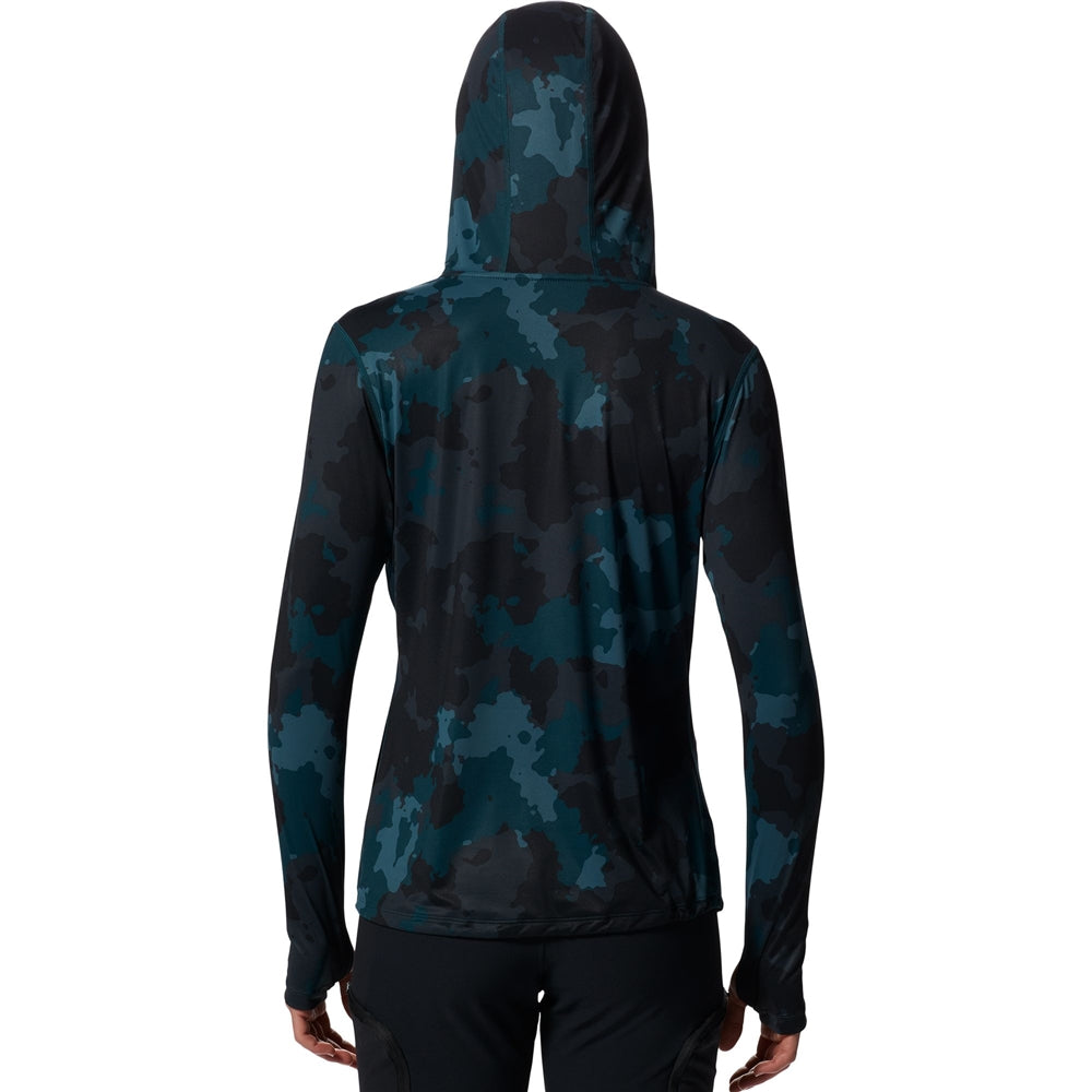 Back view of woman wearing the Mountain Hardwear Crater Lake Plus Size LS Hoody in Dark Marsh Pines Camo